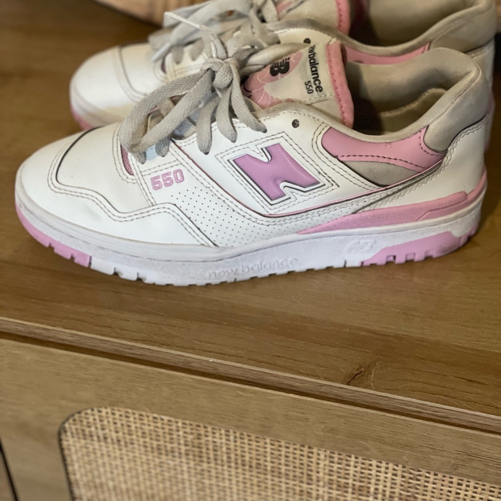 New Balance 550 Pink and White Sneakers